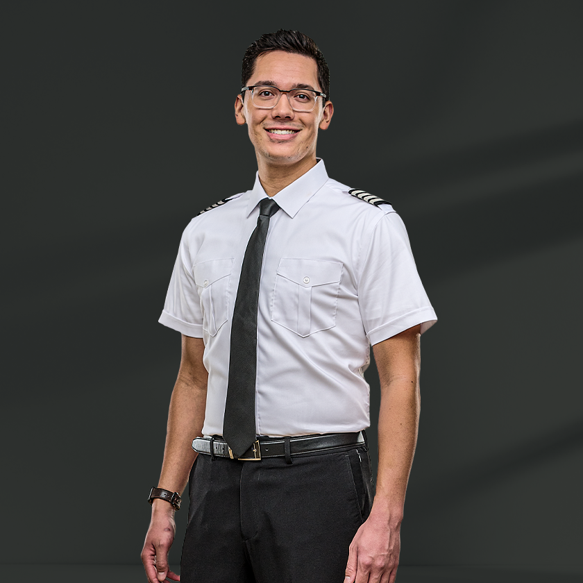 Pilots to American Airlines: Try again on new uniforms